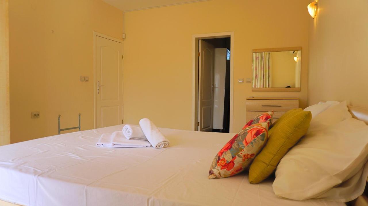 Вила Релакс - Villa Relax Sokolovo 外观 照片