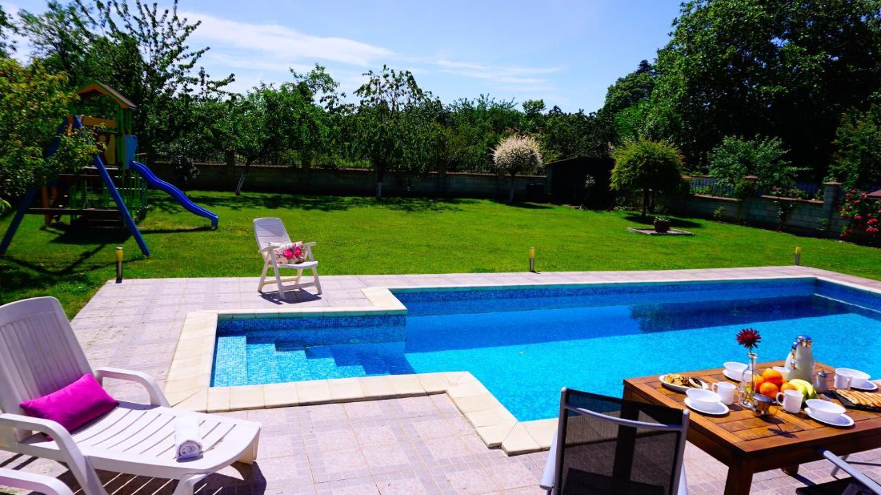 Вила Релакс - Villa Relax Sokolovo 外观 照片
