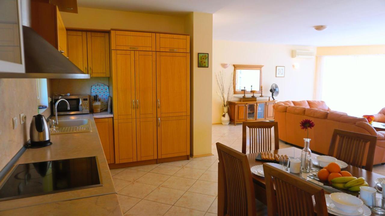 Вила Релакс - Villa Relax Sokolovo 外观 照片