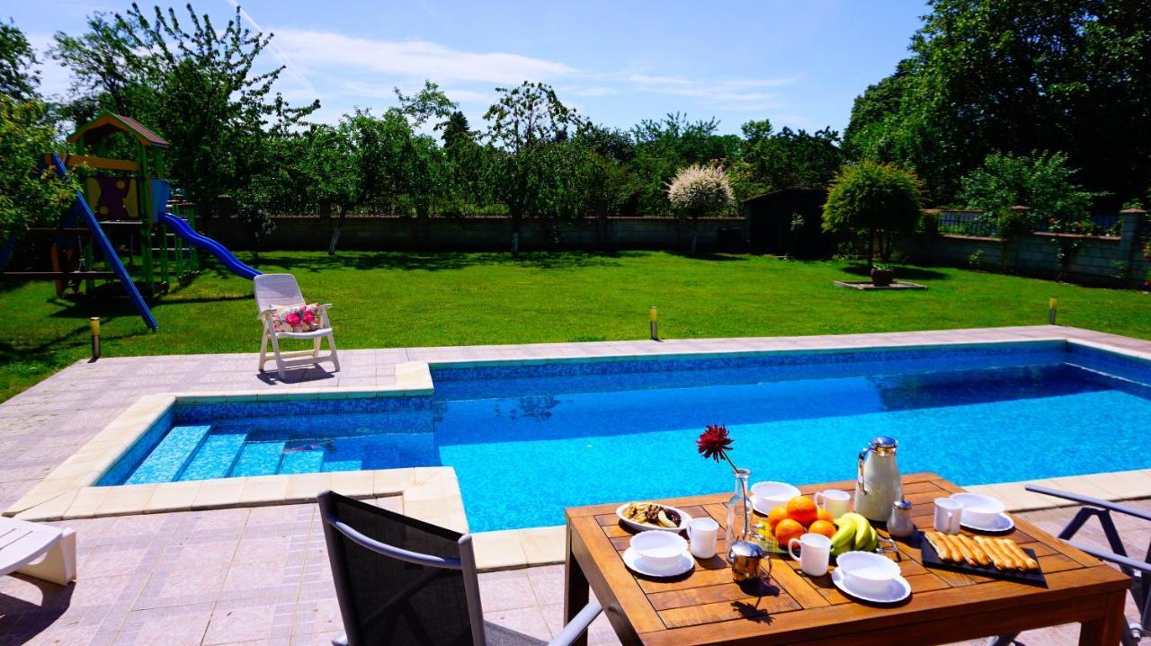 Вила Релакс - Villa Relax Sokolovo 外观 照片