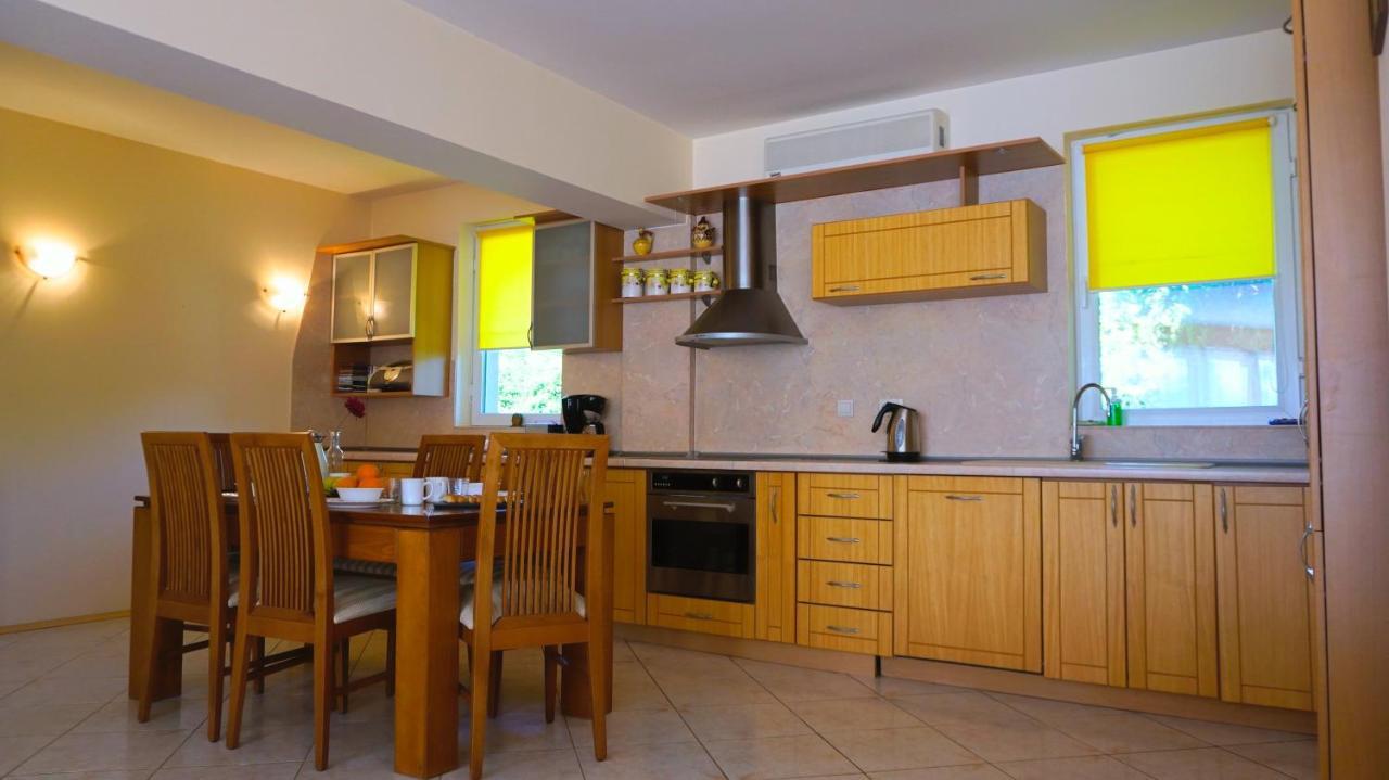 Вила Релакс - Villa Relax Sokolovo 外观 照片